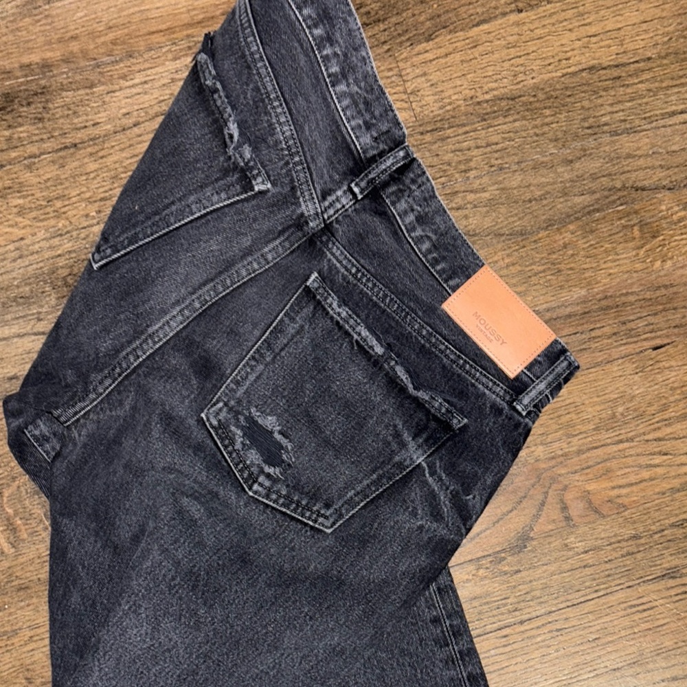 Black Distressed Jeans - Picture 3 of 4